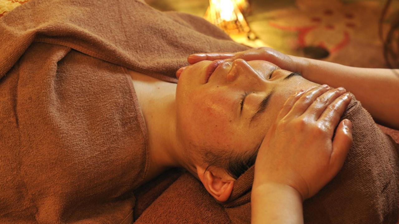 Ryugujo Spa Hotel Mikazuki Fujimitei Kiszarazu Kültér fotó